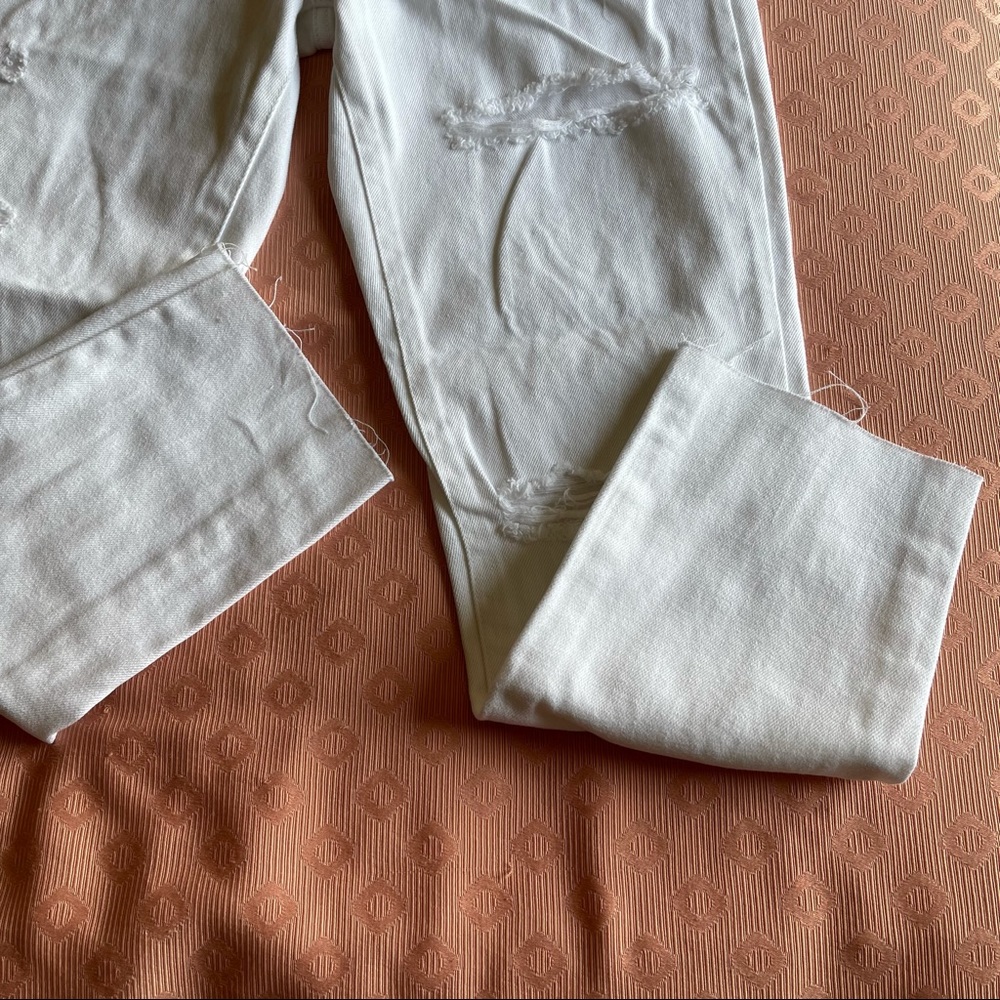 Distressed White Mom Jeans - Picture 5 of 12